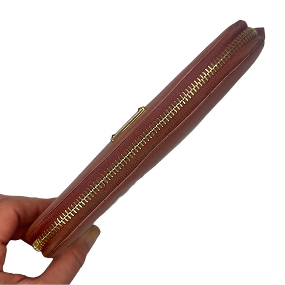 Fendi Dusty Rose Colored Leather Full Zip Wallet - Picture 3 of 5